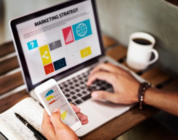 Formation en alternance bachelor marketing digital